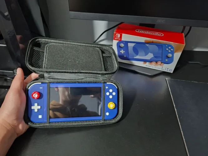 Nintendo Switch Lite Blue 10bl0ck + SD 256GB + Acessórios