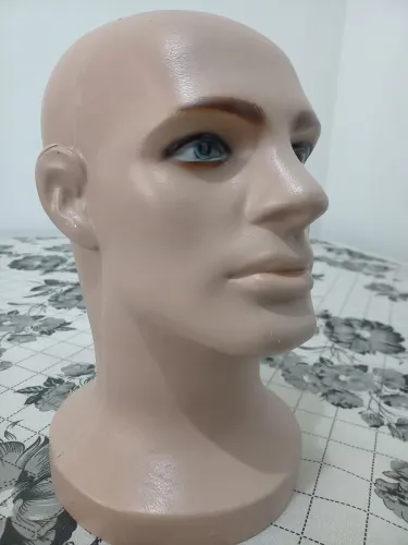 Manequis masculino 