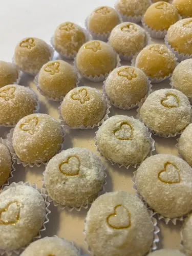 Docinhos - Doces - Brigadeiros