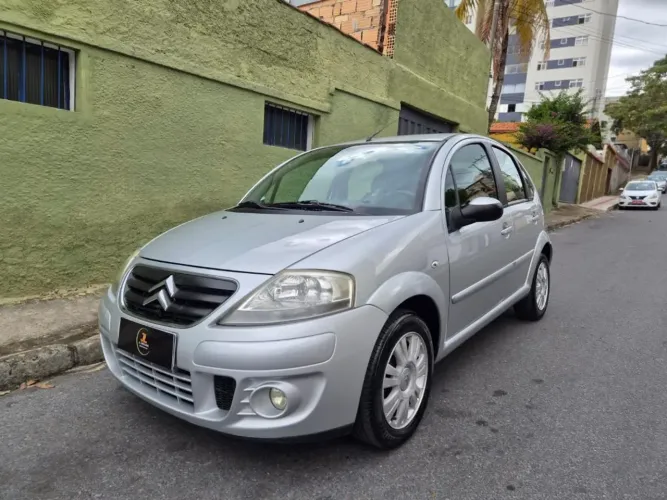 Citroen C3 Exclusive 1.4 Flex 8V 5P 2011