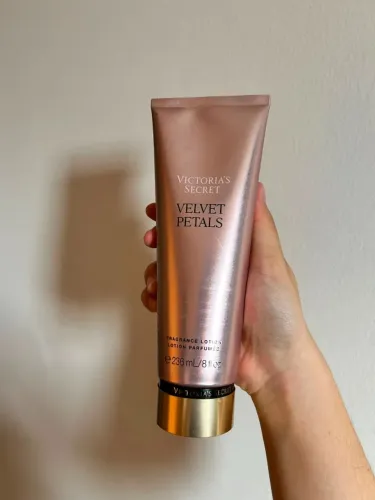Creme Hidratante Victoria?s Secret Velvet Petals 236ml Original