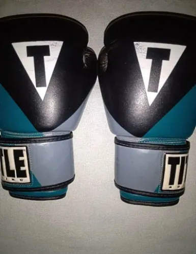 Luva de muay-thai