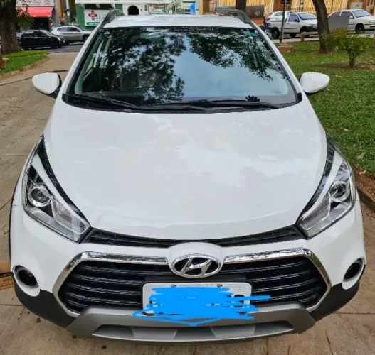 Hyundai HB20X Premium 1.6 Flex 16V Aut. 2017