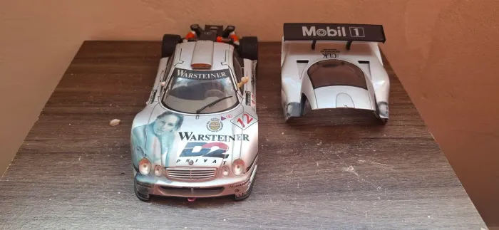 Mercedes benz clk gtr mais 1:18
