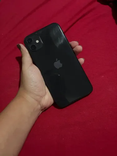 iPhone 11 a venda