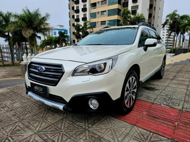 Subaru Outback 3.6 H6 SW Aut. 2015