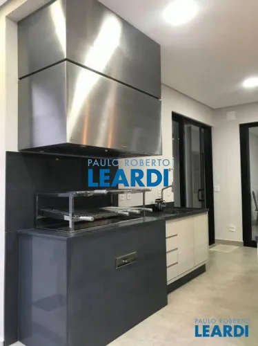 CASA EM CONDOMÍNIO - ALPHAVILLE - SP