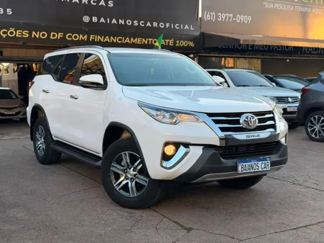 Toyota Hilux SW4 SRV 4X2 2.7 Flex 16V Aut. 2019