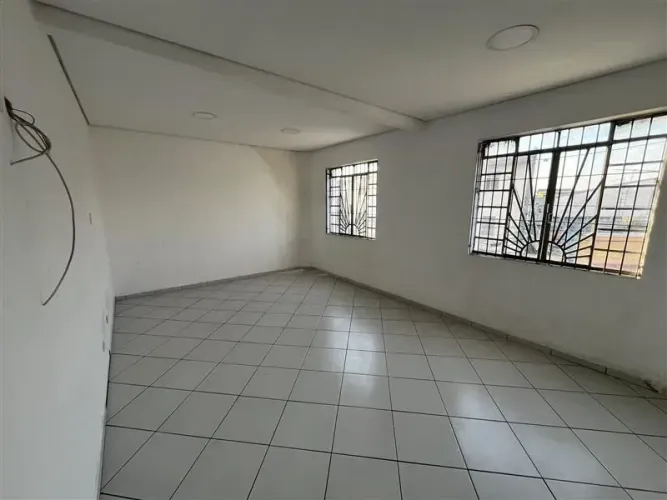 SALA COMERCIAL 22m² NO CENTRO DO ERMELINO MATARAZZO