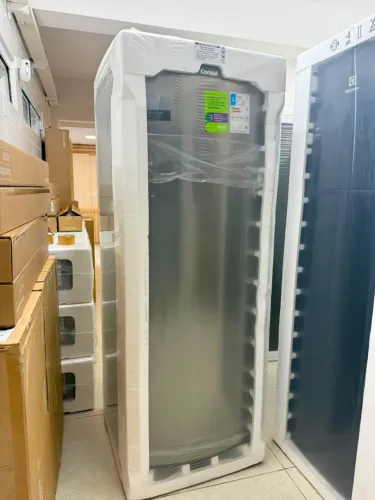 Lançamento Geladeira Consul 337L Frost Free com Espaço Extra Frio Inox 127V nova<br>