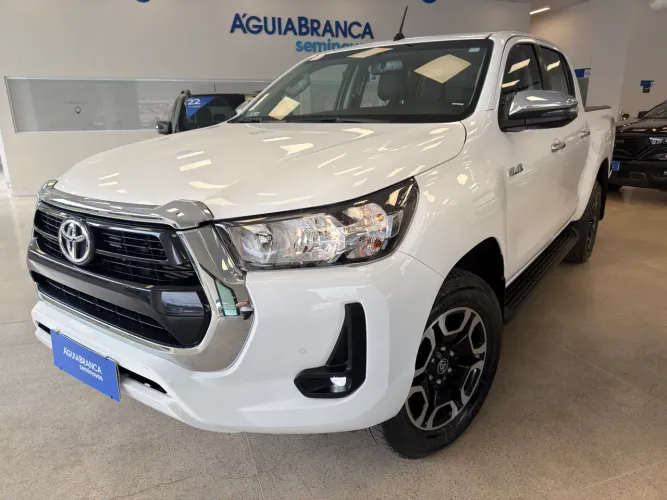 Toyota Hilux CD SRV 4X4 2.8 TDI Diesel Aut. 2024
