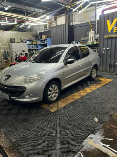 Peugeot 207 Sed. Passion XR Sport 1.4 Flex 8V 4P 2010