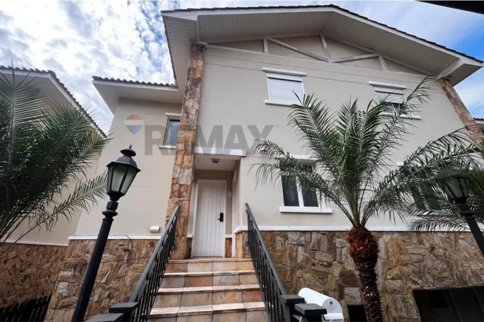 REMAX Aluga - Casa Galleria Boulevard - R$ 10.000