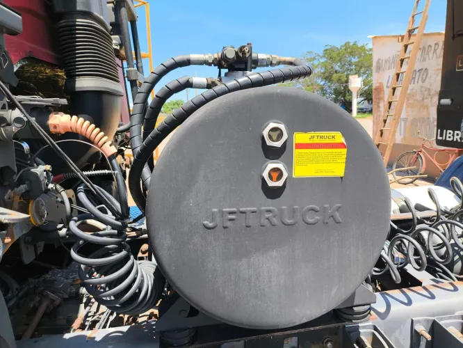 Vende-se Kit Hidráulico semi novo.