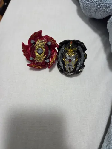 Beyblade burst Prime apocalypse, erase fafnir