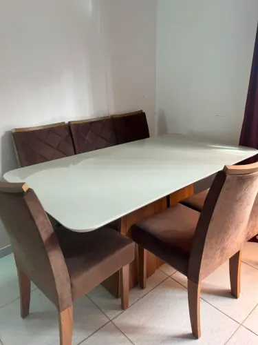 Mesa 6 cadeiras 