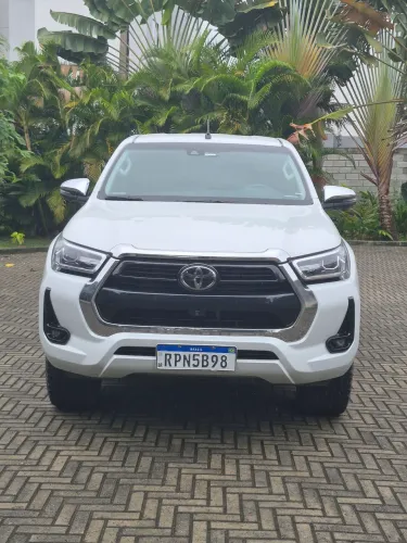 Toyota Hilux CD SRX 4X4 2.8 TDI 16V Diesel Aut. 2023