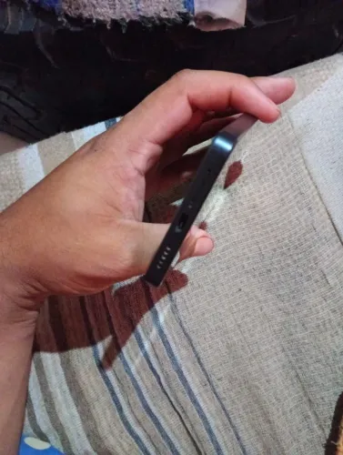 Vendo celular poco x6 semi novo