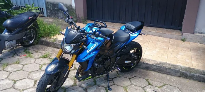 Gsx s 750 2021
