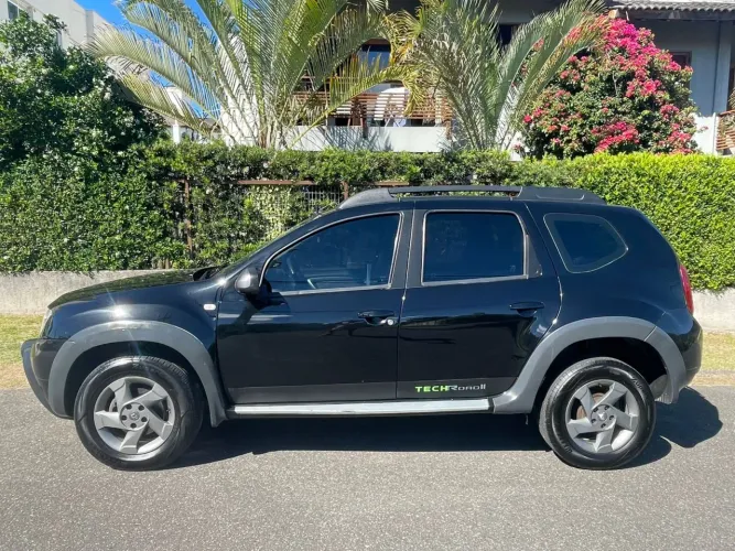Renault Duster Techroad 2.0 Hi-flex 16V Aut. 2014