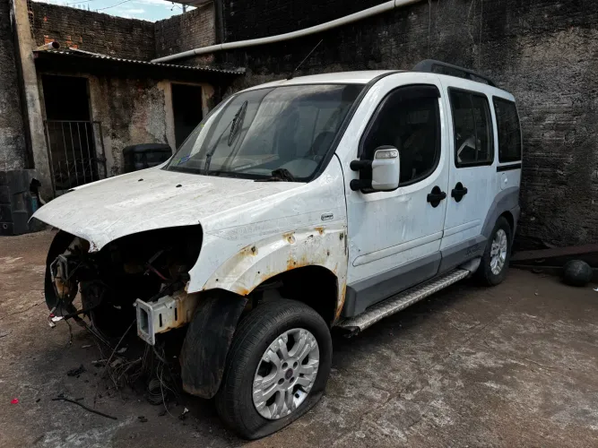 Fiat Doblo Adv/adv Tryon/locker 1.8 Flex 2012