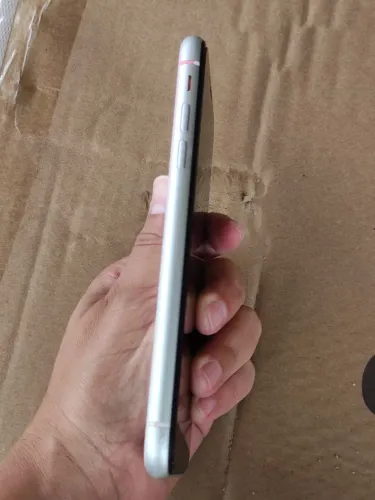 iPhone XR128GB