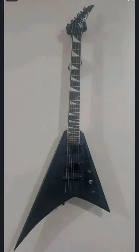 Guitarra Jackson RR EMG 81 85
