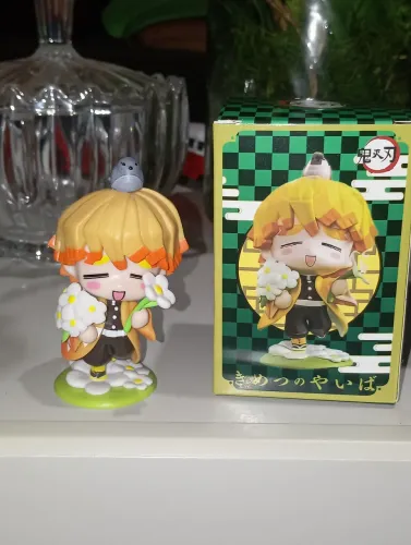 Action Figure Zenitsu Demon Slayer