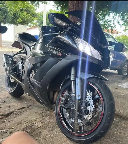 Moto Kawasaki ZX10R 1000cc