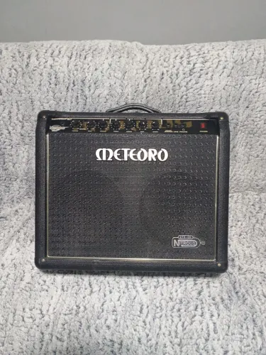 Caixa Meteoro Nitrus 100