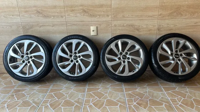 Rodas da New Tucson 17?