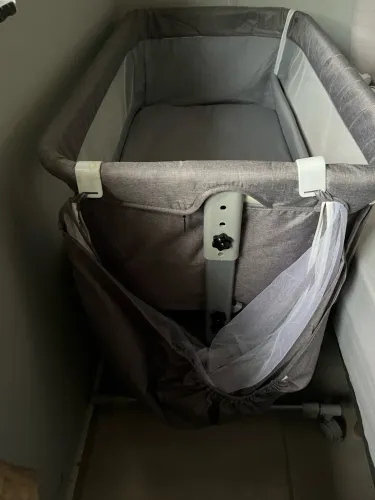 Berço Kababy portátil 