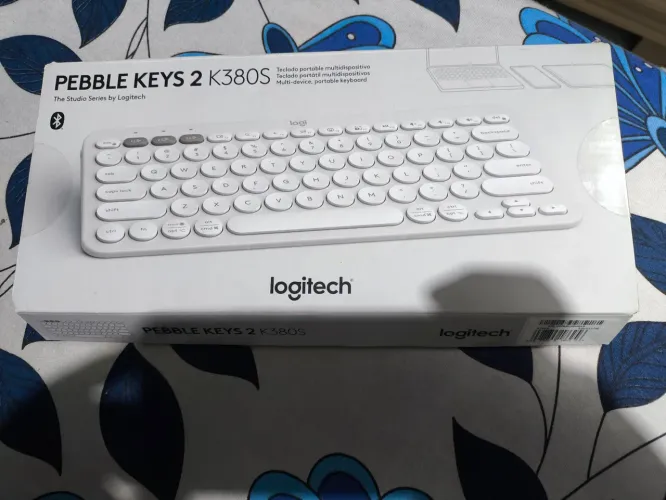 Teclado Logitech Pebble Keys 2 k380s