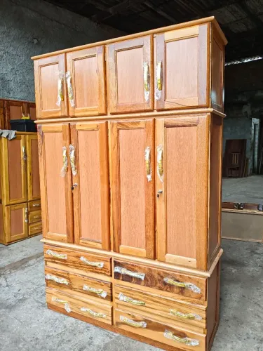 Guarda roupa de casal 4 portas novo frete grátis Belém .