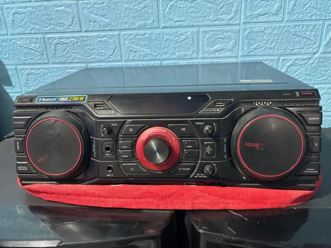 LG Extrema POWER mini hi-fi System CM9760