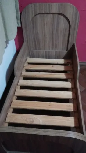 Cama Infantil de Madeira Maciça Sem Colchão