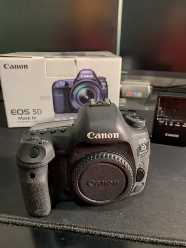 Câmera 5D Mark IV