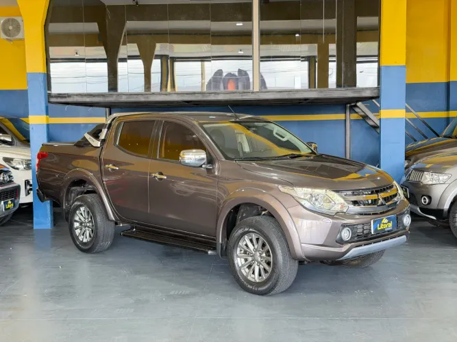 Mitsubishi L200 Triton Sport HPE-S 2.4 CD Dies. AUT 2019