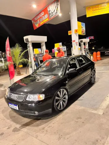 Audi A3 1.8 Turbo 5P Mec. 2000
