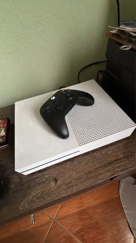 Console Xbox One S 1TB - Excelente Estado