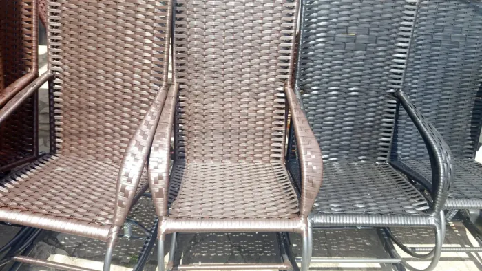 Cadeira de balanço de fibra a prova de sol e d'água 