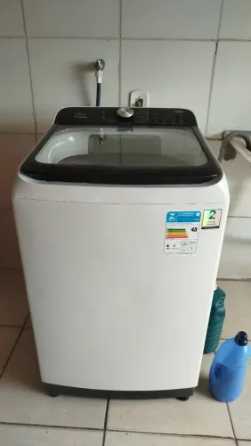 Máquina de lavar Midea