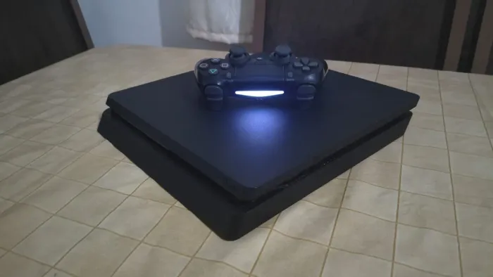 Ps4 slim Desbloqueado completo