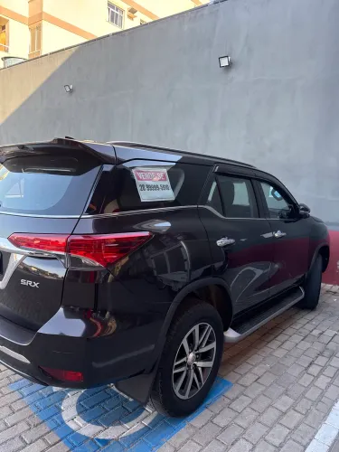 Toyota Hilux SW4 SRX 4X4 2.8 TDI 16V Dies. Aut. 2019