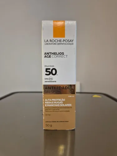 Protetor Solar Facial Anti-Idade La Roche- Posay Anthelios Age Correct FPS 50 Cor 4.0 50g