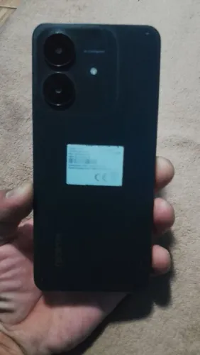 Vendo celular em ótimo estado,sem trincados e sem marcas de uso!