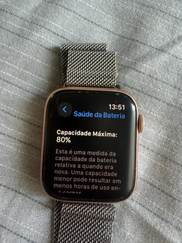 Apple Watch SE - 1ª geração - 44 mm - GPS