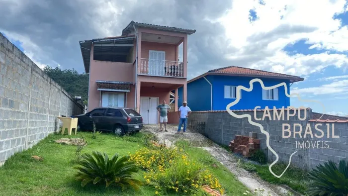 CASA NO CENTRO DE MONTEIRO LOBATO COM 804M²! LINDA VISTA PARA MONTANHAS!