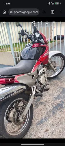 Vendo NX Falcon 400, ou troco por moto de menor valor, mais volta. Pneus bons