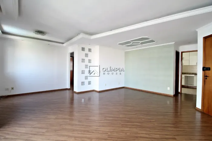 Venda e Locação · 3 dormitórios no Palais Des Sports